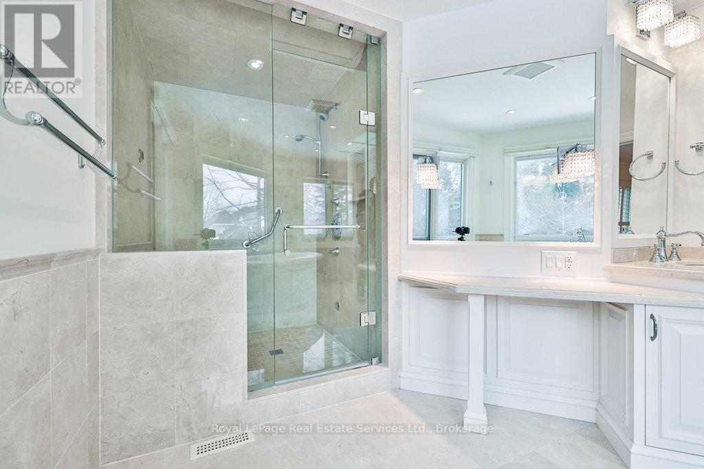 24 Raymar Place, Oakville, Ontario L6J 6M1 - Photo 32 - W12222696