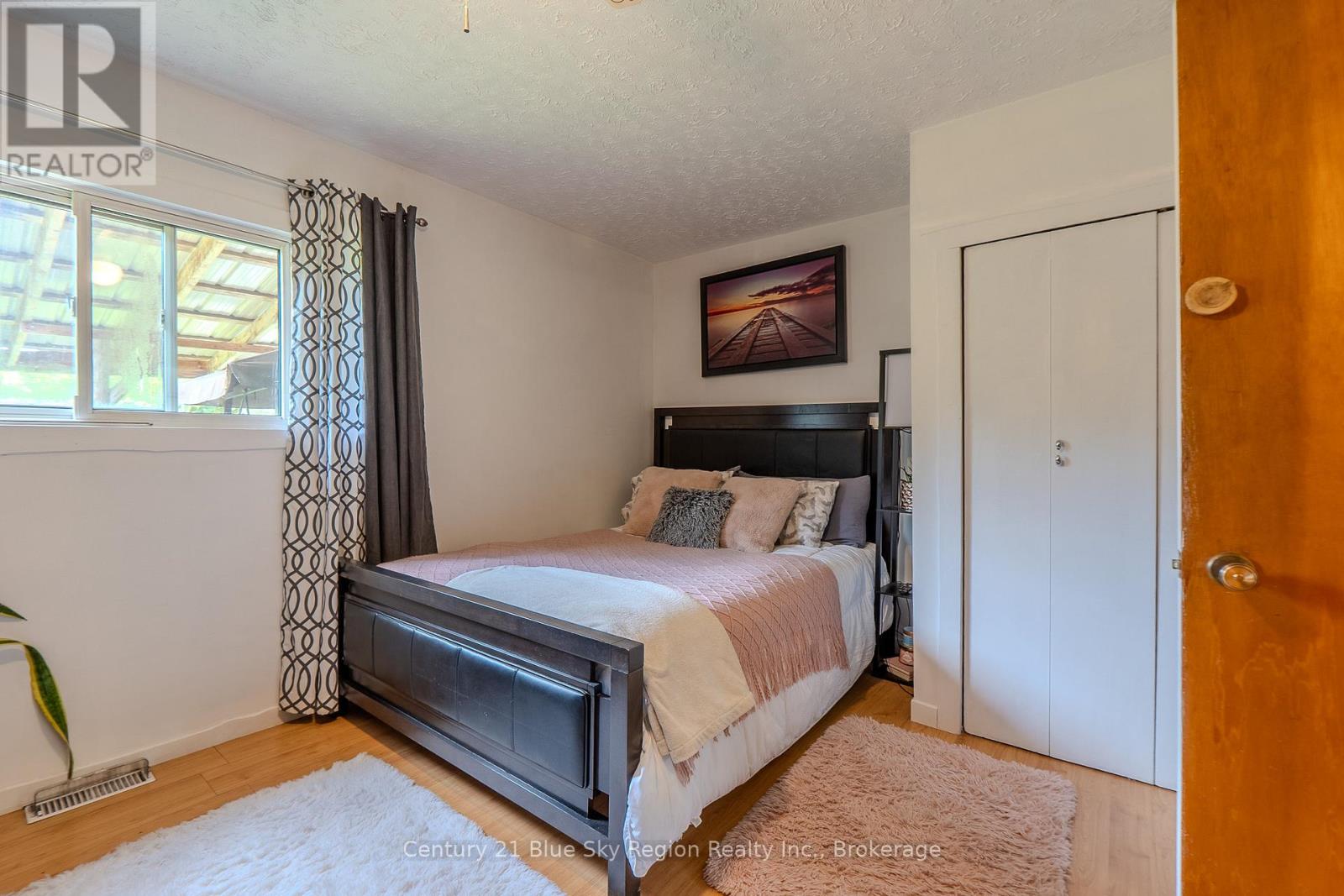 216 Pantenaude Road, West Nipissing, Ontario  P0H 1M0 - Photo 16 - X12222618