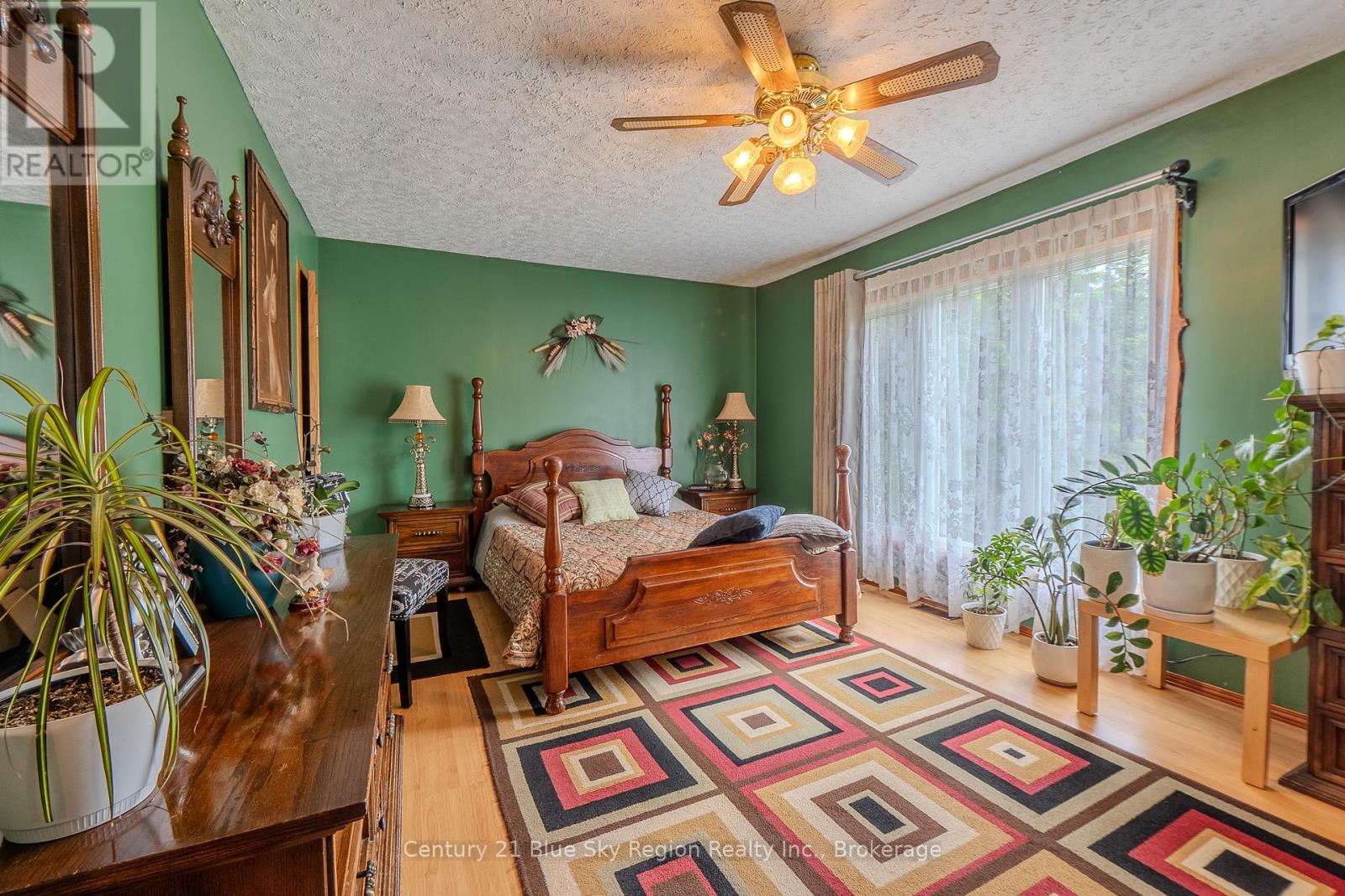 216 Pantenaude Road, West Nipissing, Ontario  P0H 1M0 - Photo 21 - X12222618