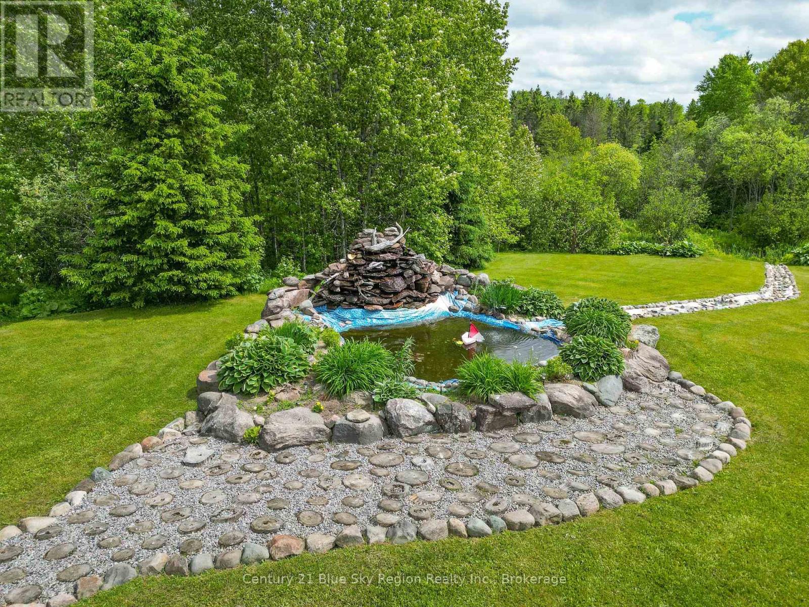 216 Pantenaude Road, West Nipissing, Ontario  P0H 1M0 - Photo 5 - X12222618