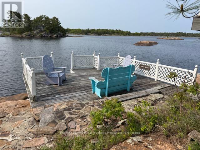 1 A775 Island, The Archipelago (Archipelago North), Ontario  P0C 1G0 - Photo 7 - X12222740