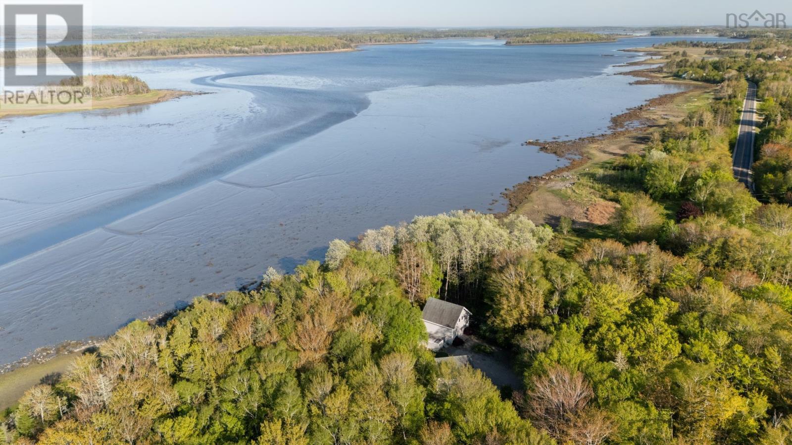 81 Chemin Des Bouleaux, Sluice Point, Nova Scotia  B0W 3M0 - Photo 2 - 202508244