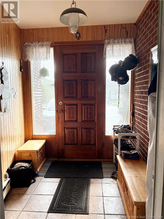 Property at 869 Victoria Street image 4