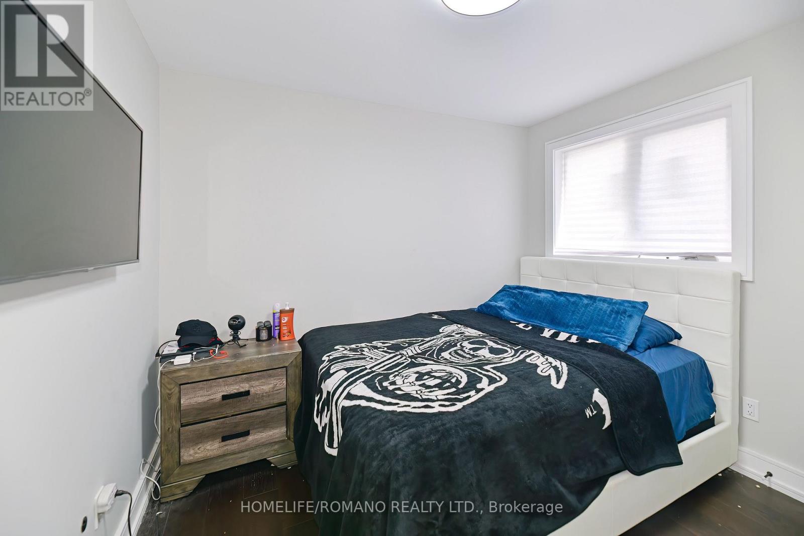 826 Krosno Boulevard W, Pickering (Bay Ridges), Ontario  L1W 1G9 - Photo 19 - E12222712
