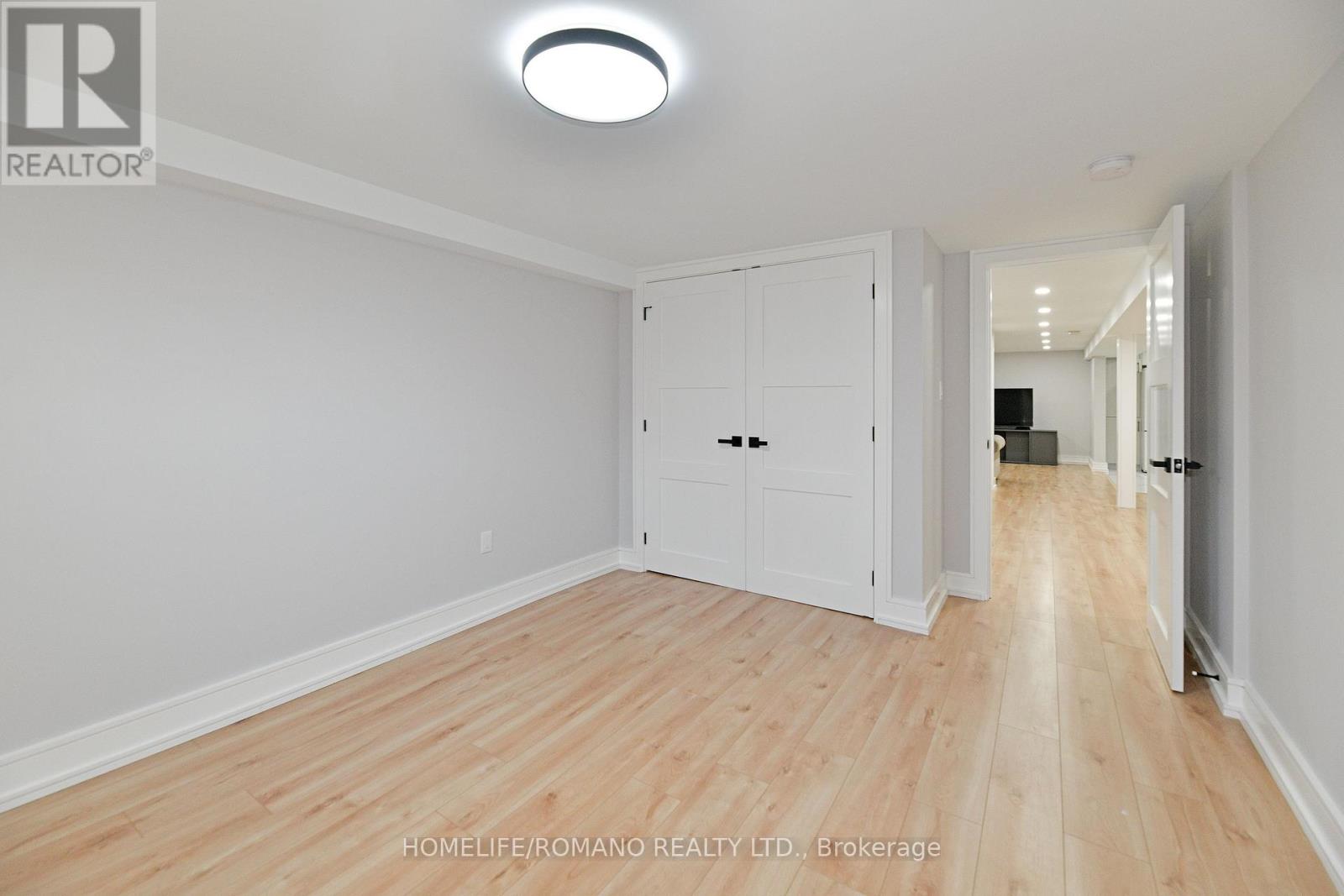 826 Krosno Boulevard W, Pickering (Bay Ridges), Ontario  L1W 1G9 - Photo 31 - E12222712