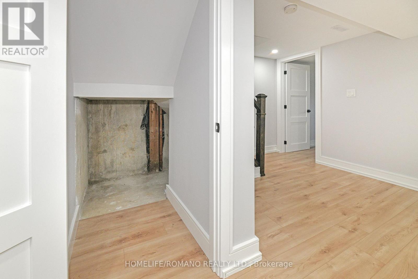 826 Krosno Boulevard W, Pickering (Bay Ridges), Ontario  L1W 1G9 - Photo 34 - E12222712