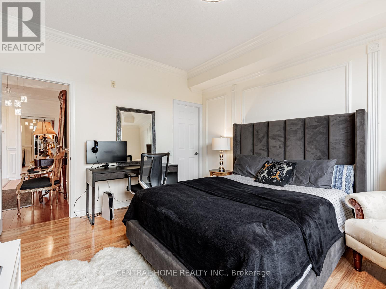 217 - 11121 Yonge Street, Richmond Hill (Devonsleigh), Ontario  L4C 0S7 - Photo 18 - N12215883