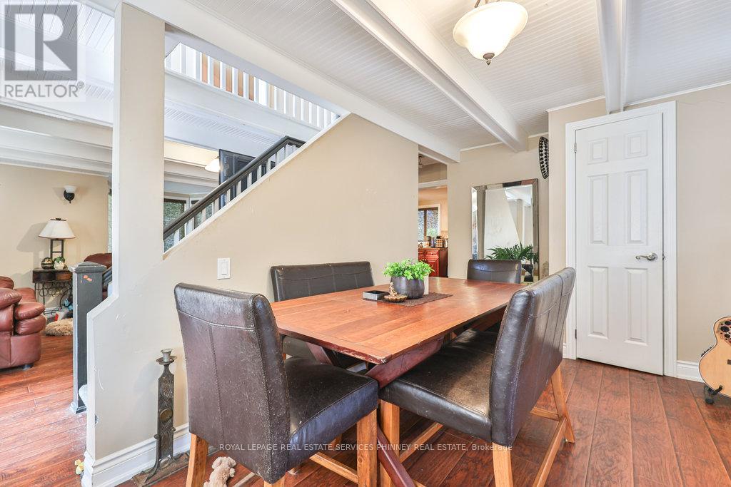 20480 Leslie Street, East Gwillimbury (Queensville), Ontario  L0G 1R0 - Photo 4 - N12222667