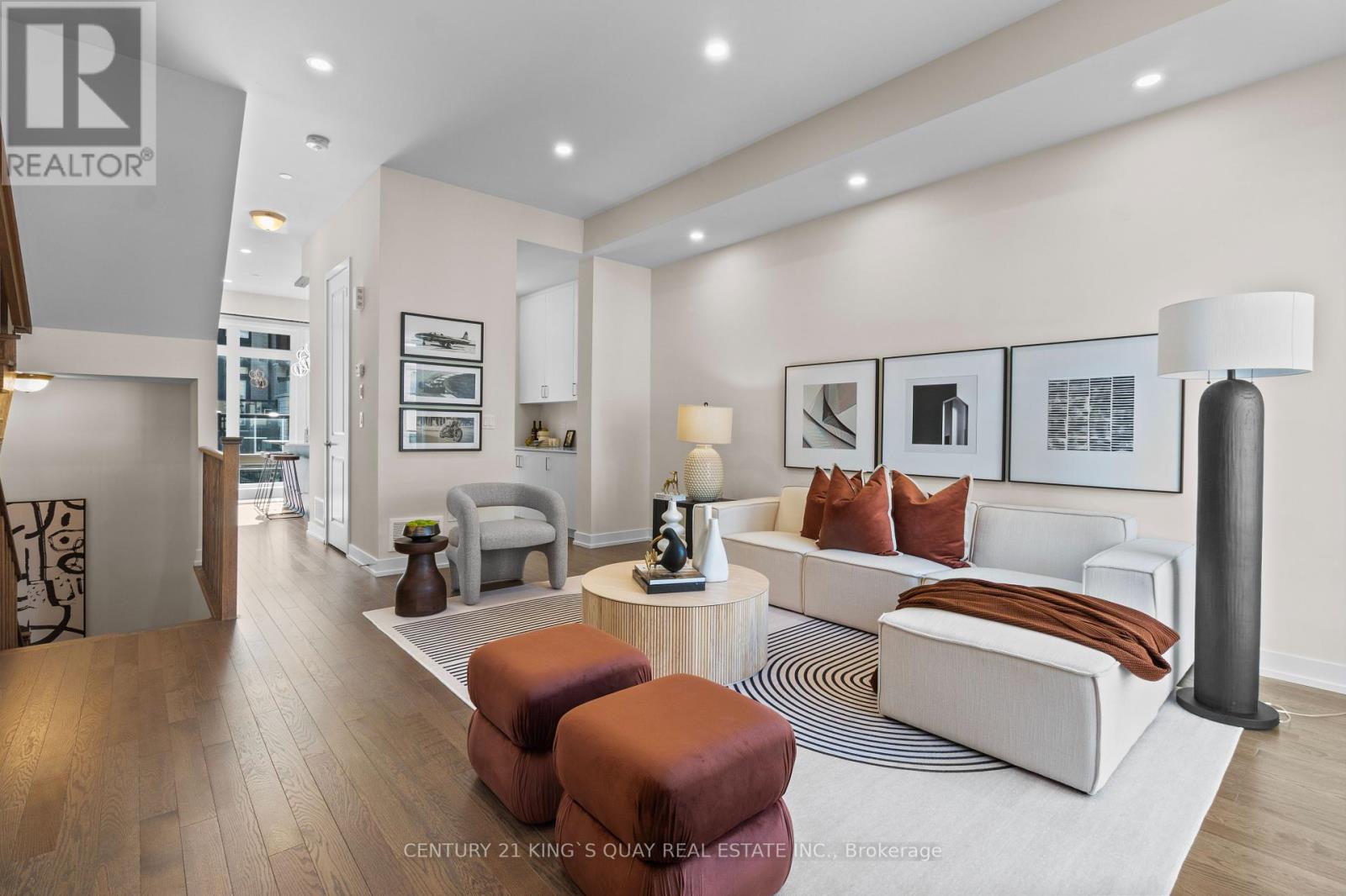 Property at 14 CREDIT LANE image 4
