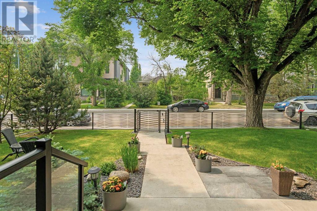 Property at 708 33A Street NW image 5