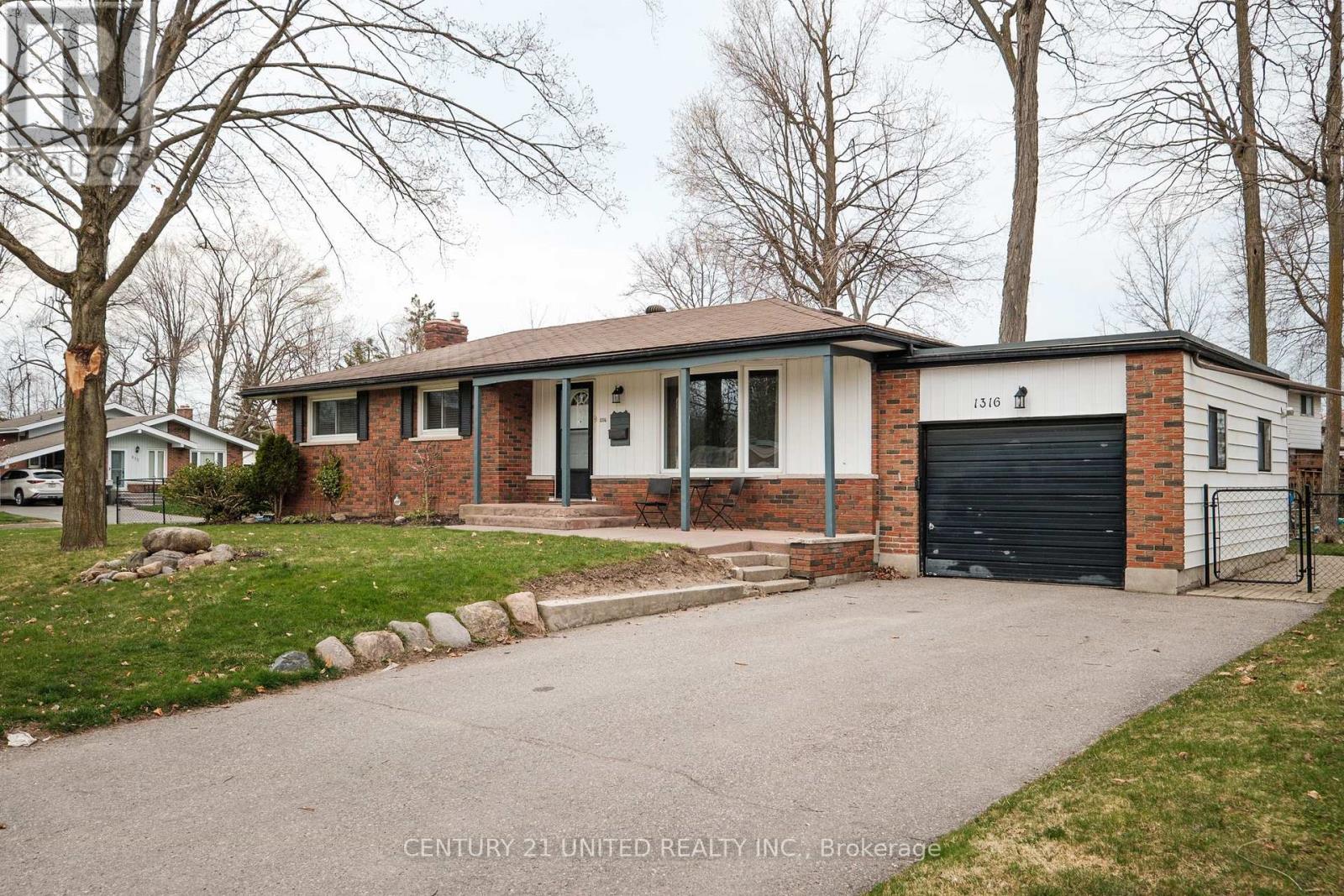 Property at 1316 BATHURST STREET image 1