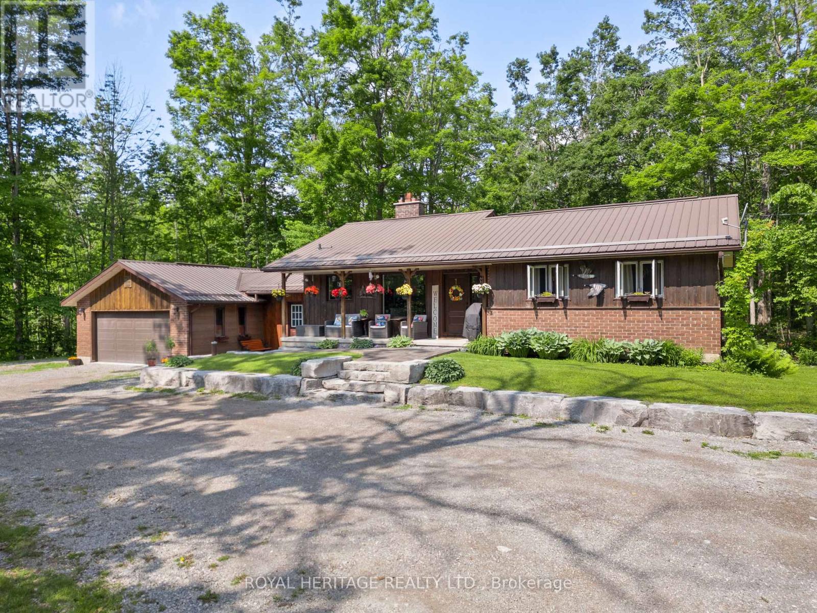 Property at 65 BESSIE AVENUE N image 2
