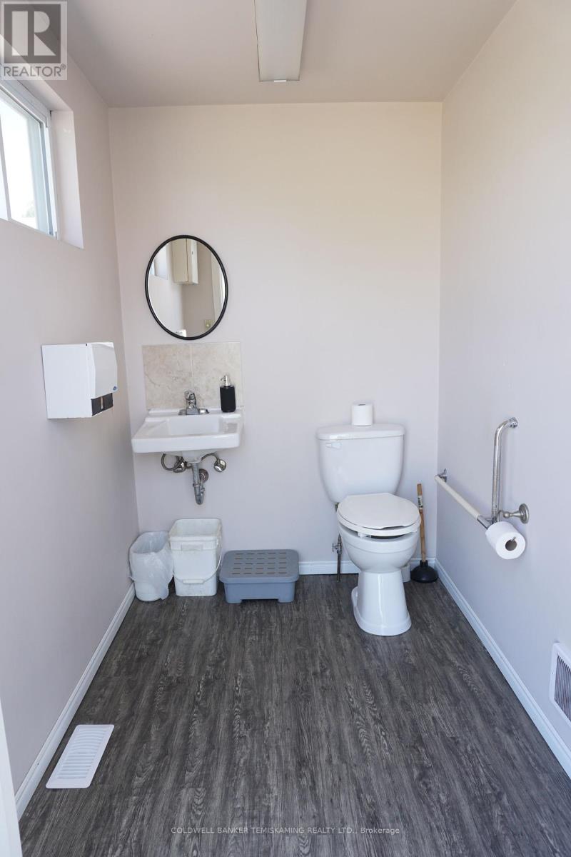 15 Front Street, James, Ontario  P0J 1G0 - Photo 23 - T12222856