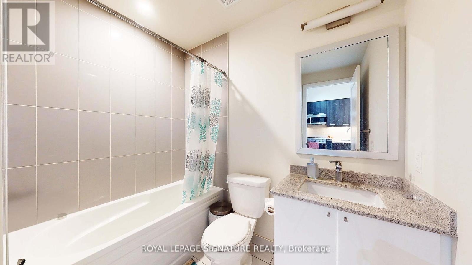 107 - 65 Watergarden Drive, Mississauga (Hurontario), Ontario  L5R 0G6 - Photo 17 - W12222764