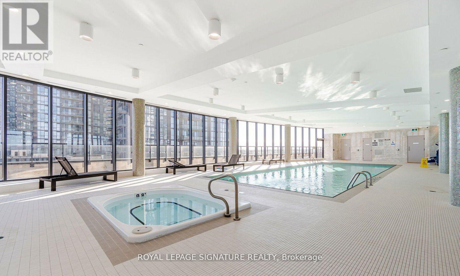 107 - 65 Watergarden Drive, Mississauga (Hurontario), Ontario  L5R 0G6 - Photo 7 - W12222764