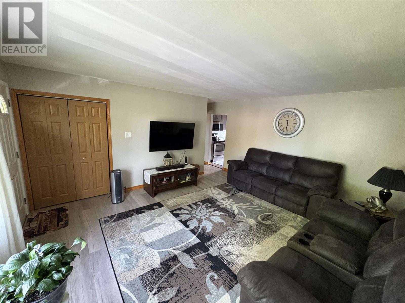 Property at 150 PENFOLD ST N image 5