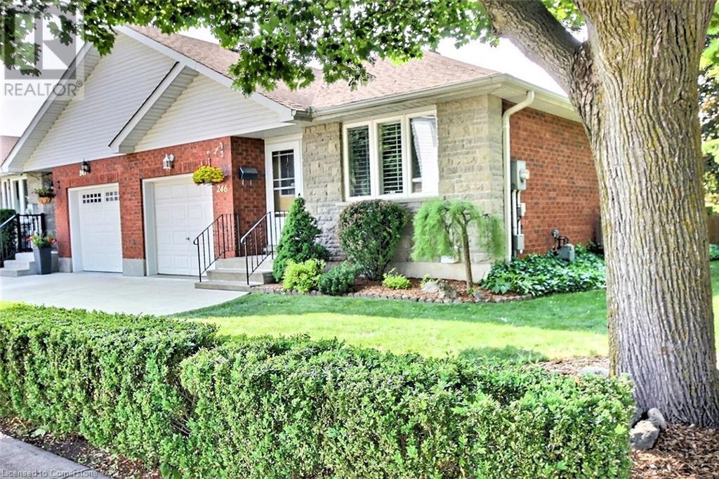 Property at 246 DOLPH Street S image 1