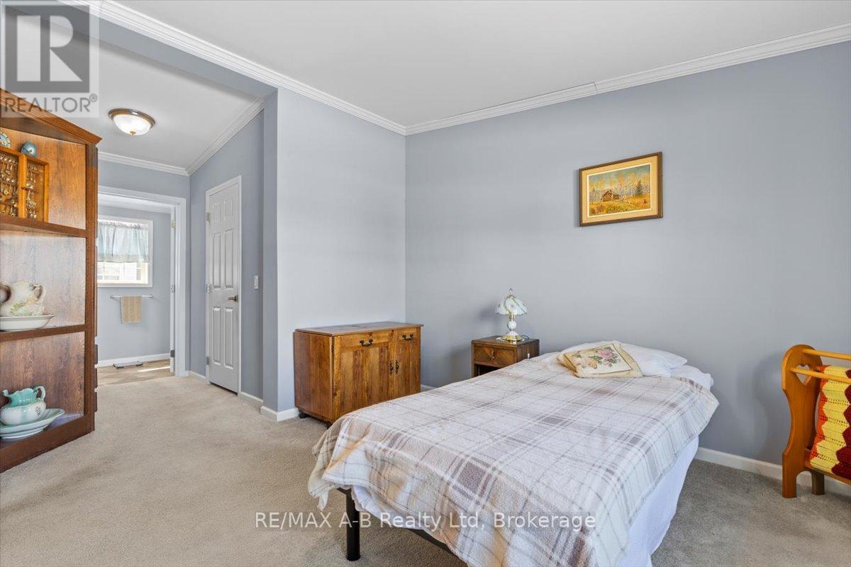 27 - 25 Thames Road, St. Marys, Ontario  N4X 1C4 - Photo 18 - X12222837
