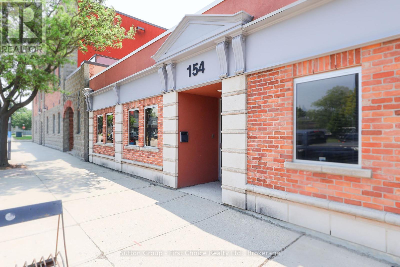 154 Downie Street, Stratford, Ontario  N5A 1X1 - Photo 3 - X12222858