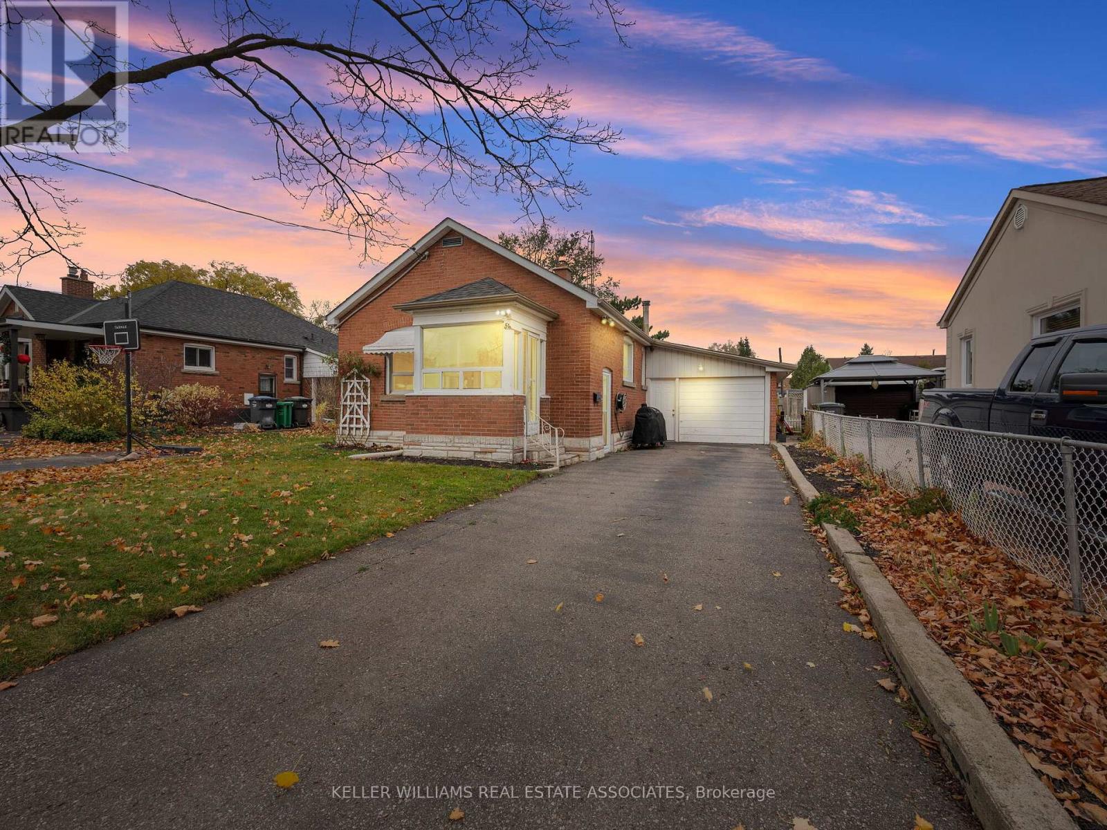 Property at 54 WOODWARD AVENUE image 1