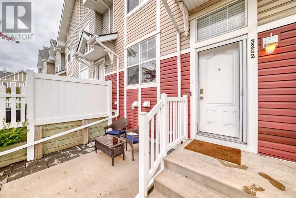 Property at 3262 New Brighton Gardens SE image 4