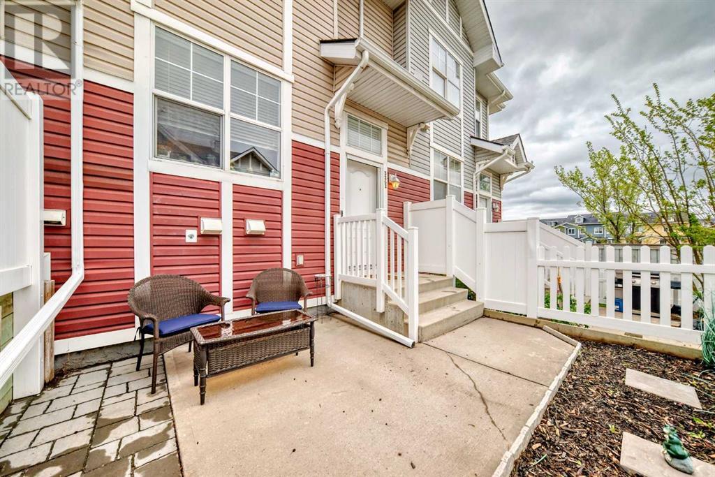 Property at 3262 New Brighton Gardens SE image 5