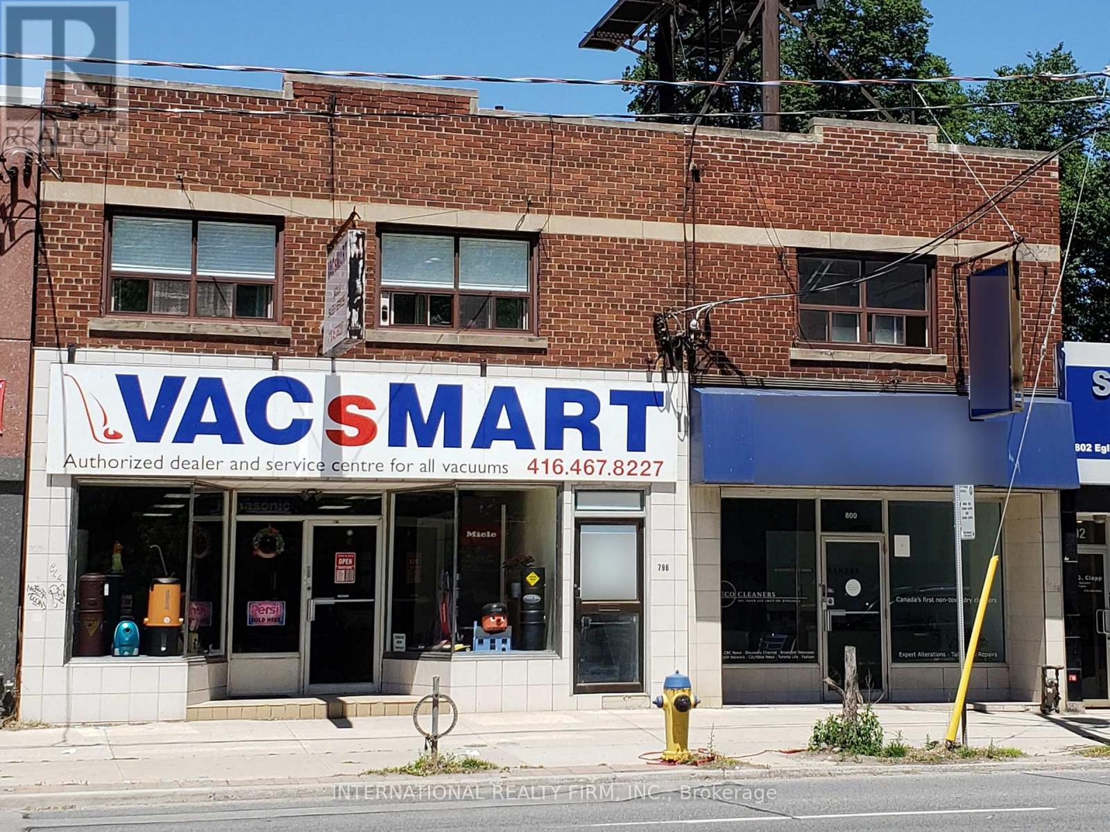 796-800 Eglinton Avenue E, Toronto (Leaside), Ontario  M4G 2L1 - Photo 1 - C12222850