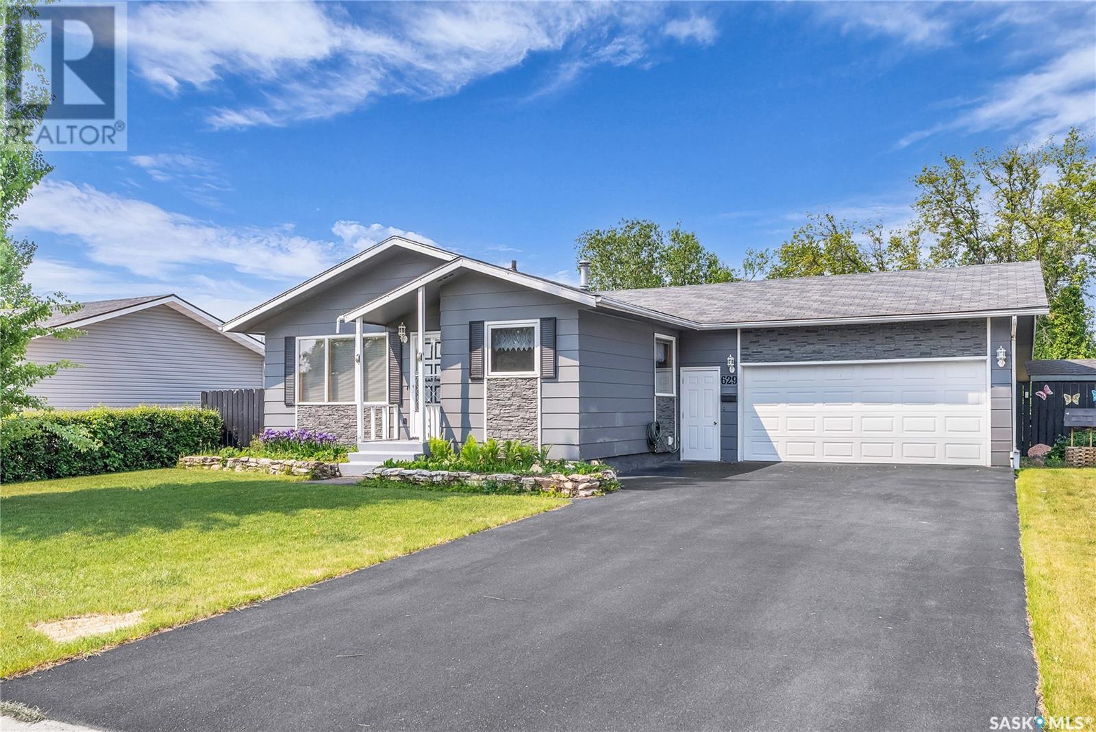 629 16th STREET, humboldt, Saskatchewan