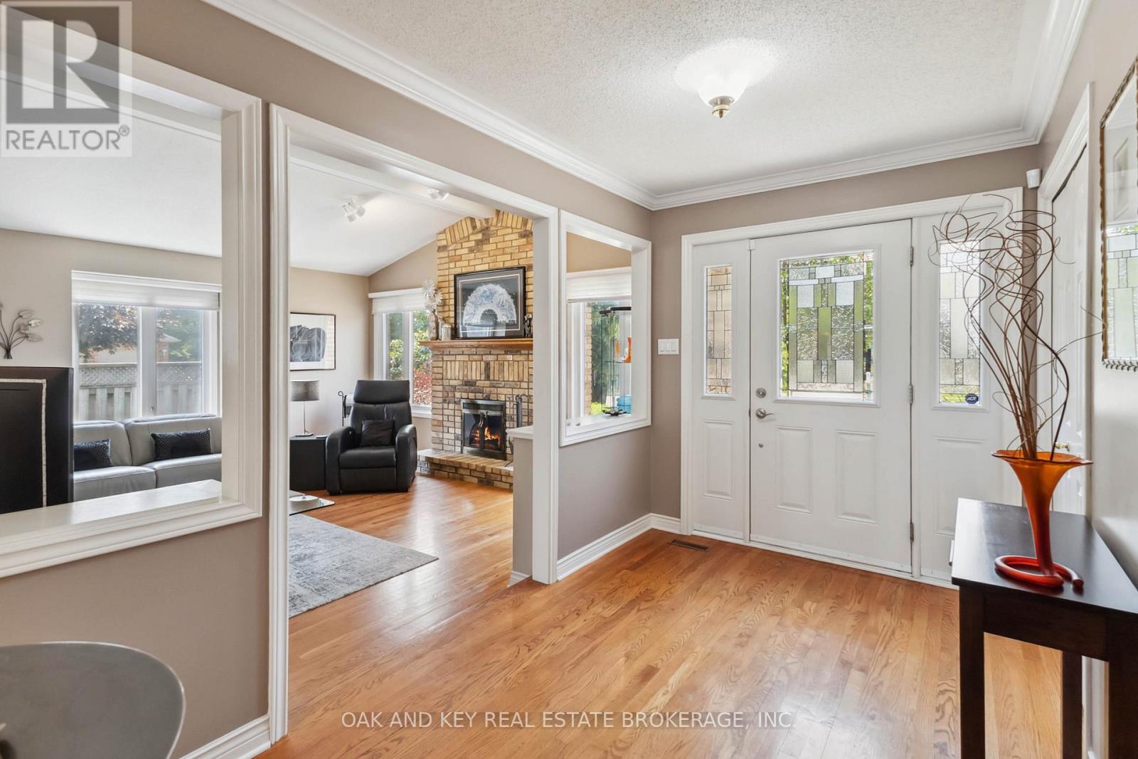 Property at 94 SUNNYSIDE DRIVE image 5
