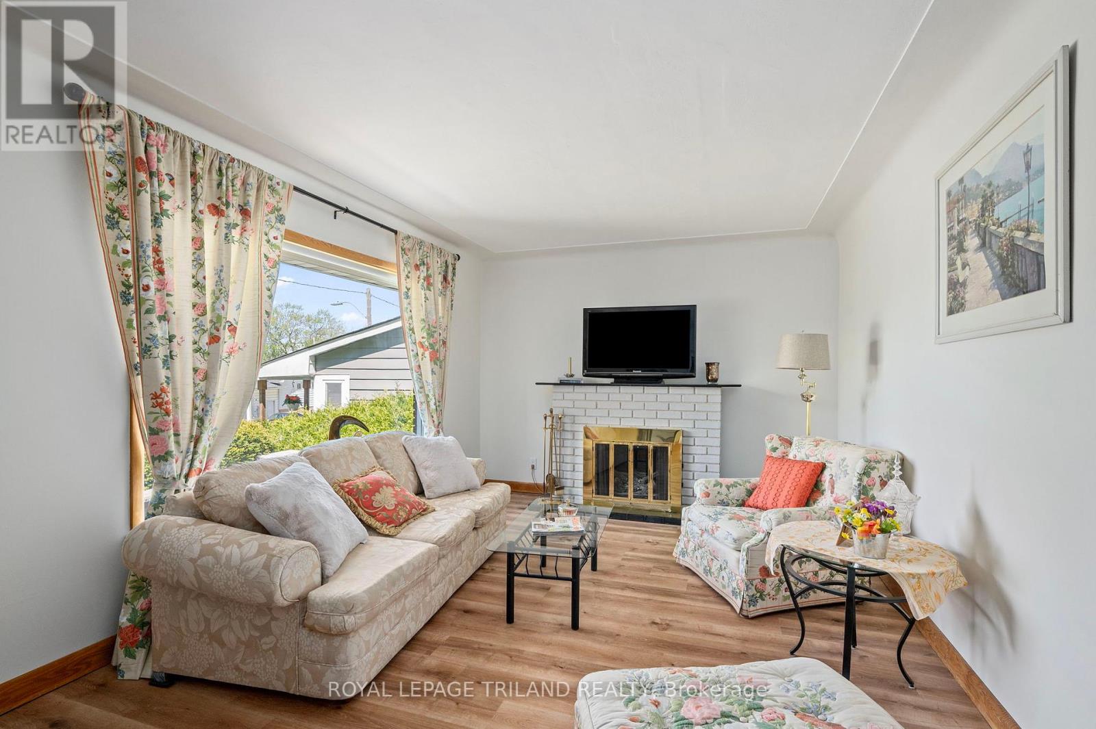 237 Frances Street, Central Elgin, Ontario  N5L 1A8 - Photo 22 - X12223041