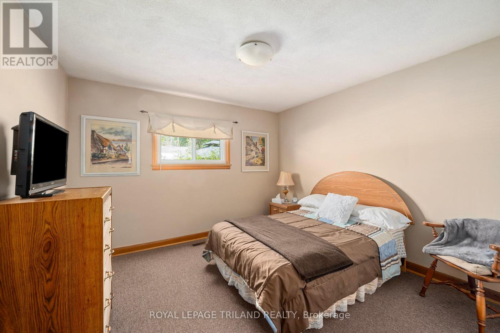 237 Frances Street, Central Elgin, Ontario  N5L 1A8 - Photo 30 - X12223041
