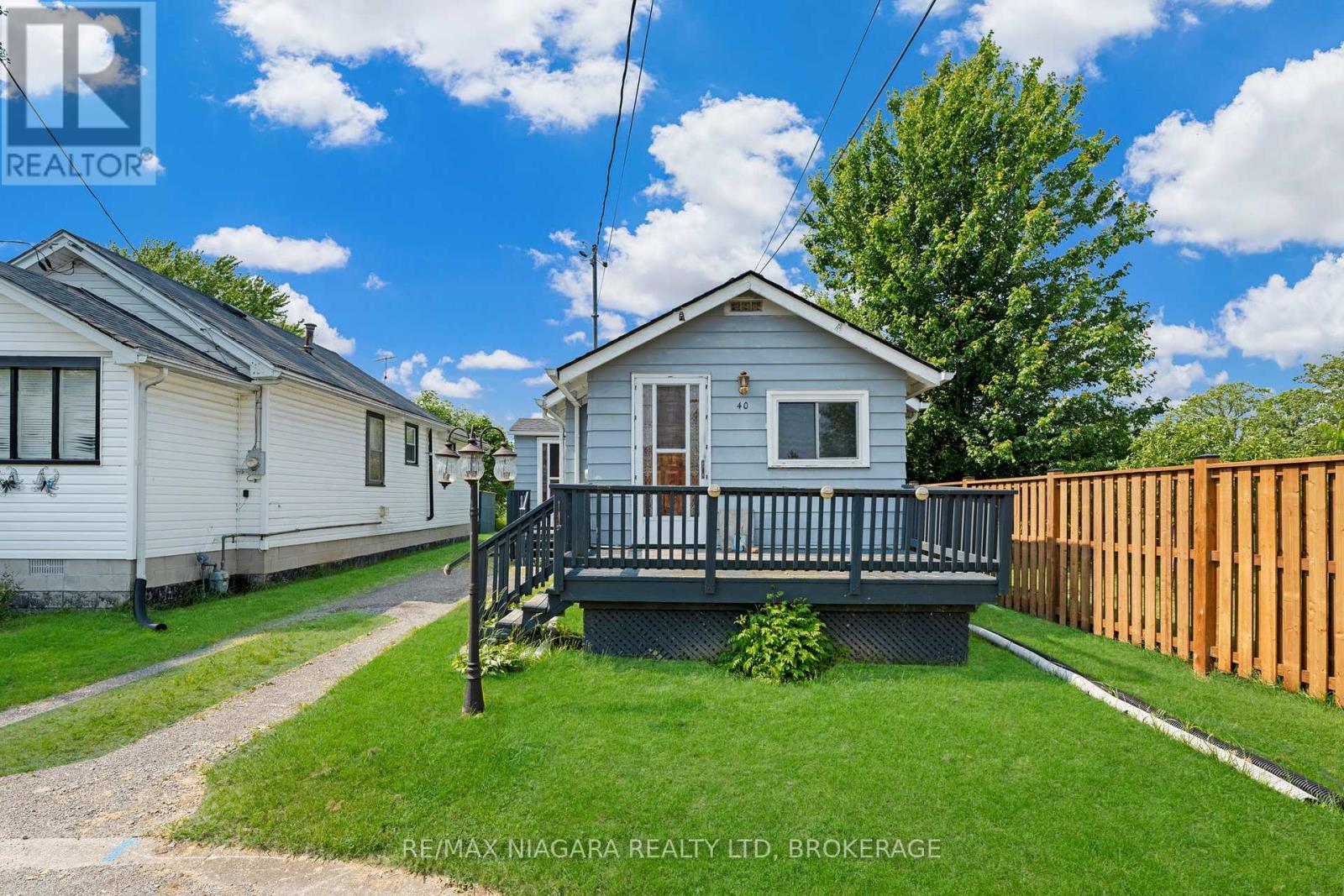 Property at 40 LONGTENT AVENUE image 2