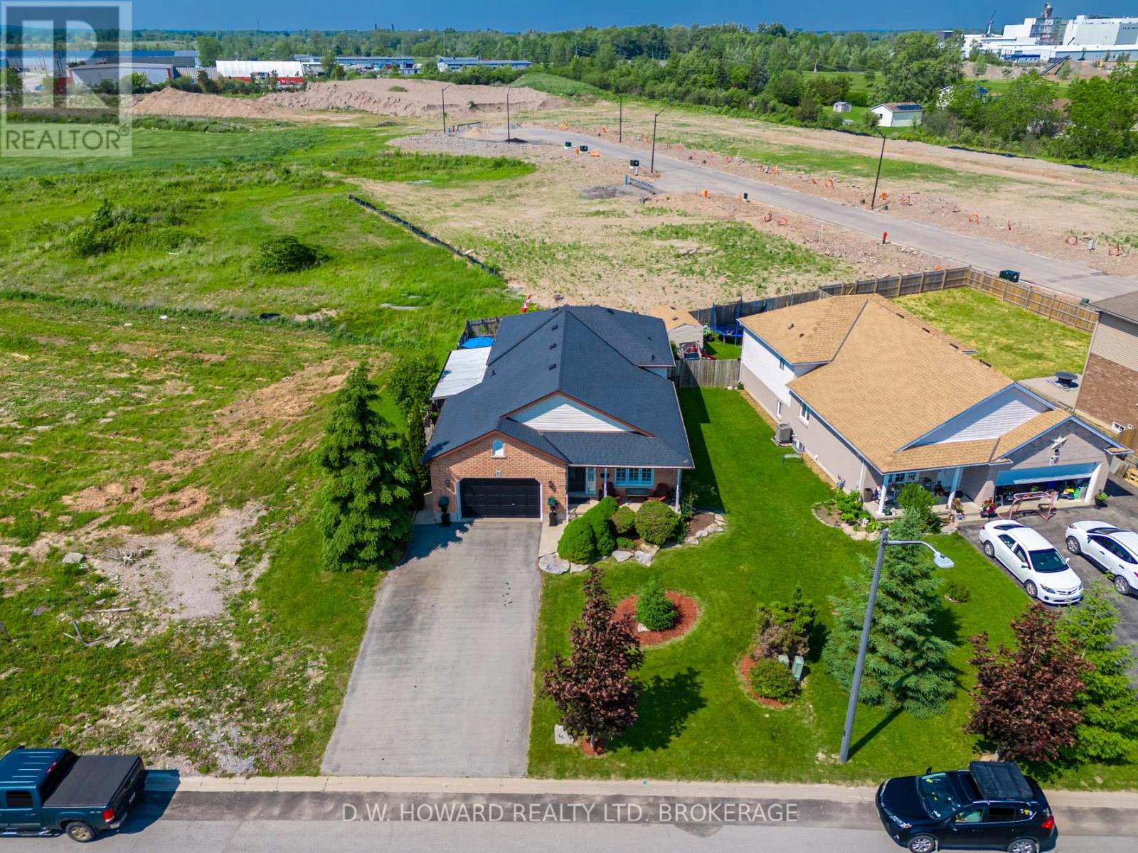 15 Meadowlark Drive, Port Colborne, Ontario  L3K 6E3 - Photo 39 - X12222939
