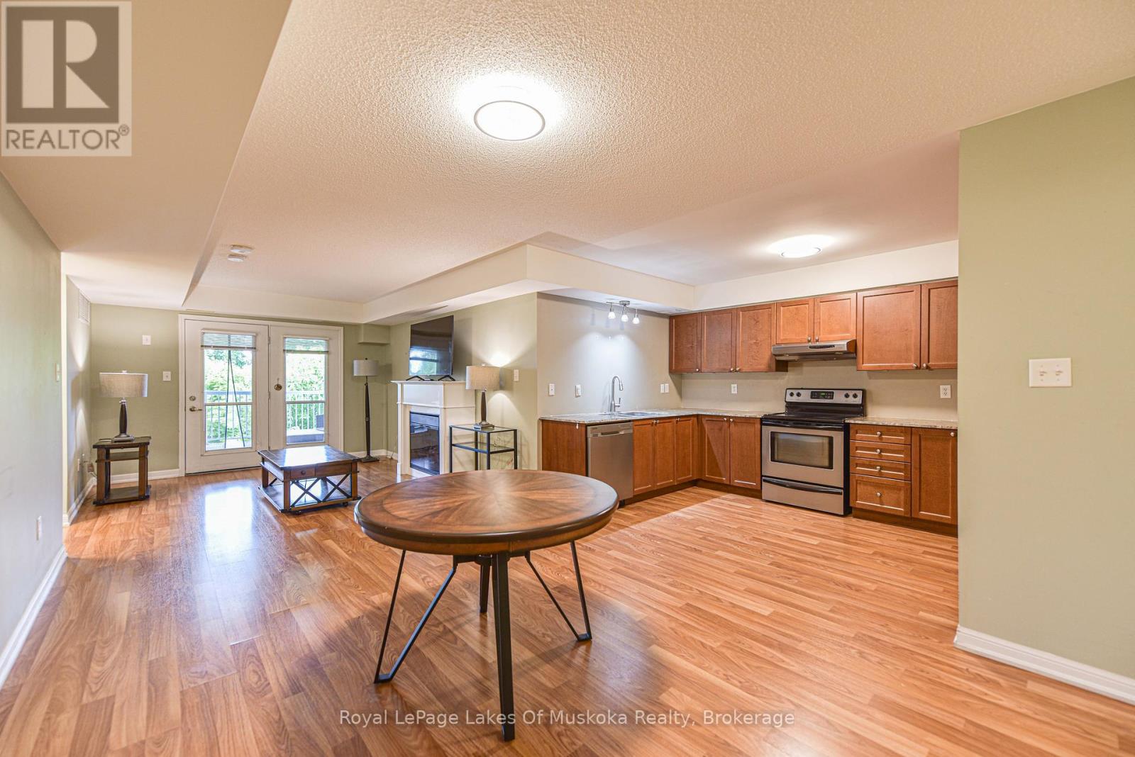 318 - 60 Mulligan Lane, Wasaga Beach, Ontario  L9Z 0C5 - Photo 13 - S12222989