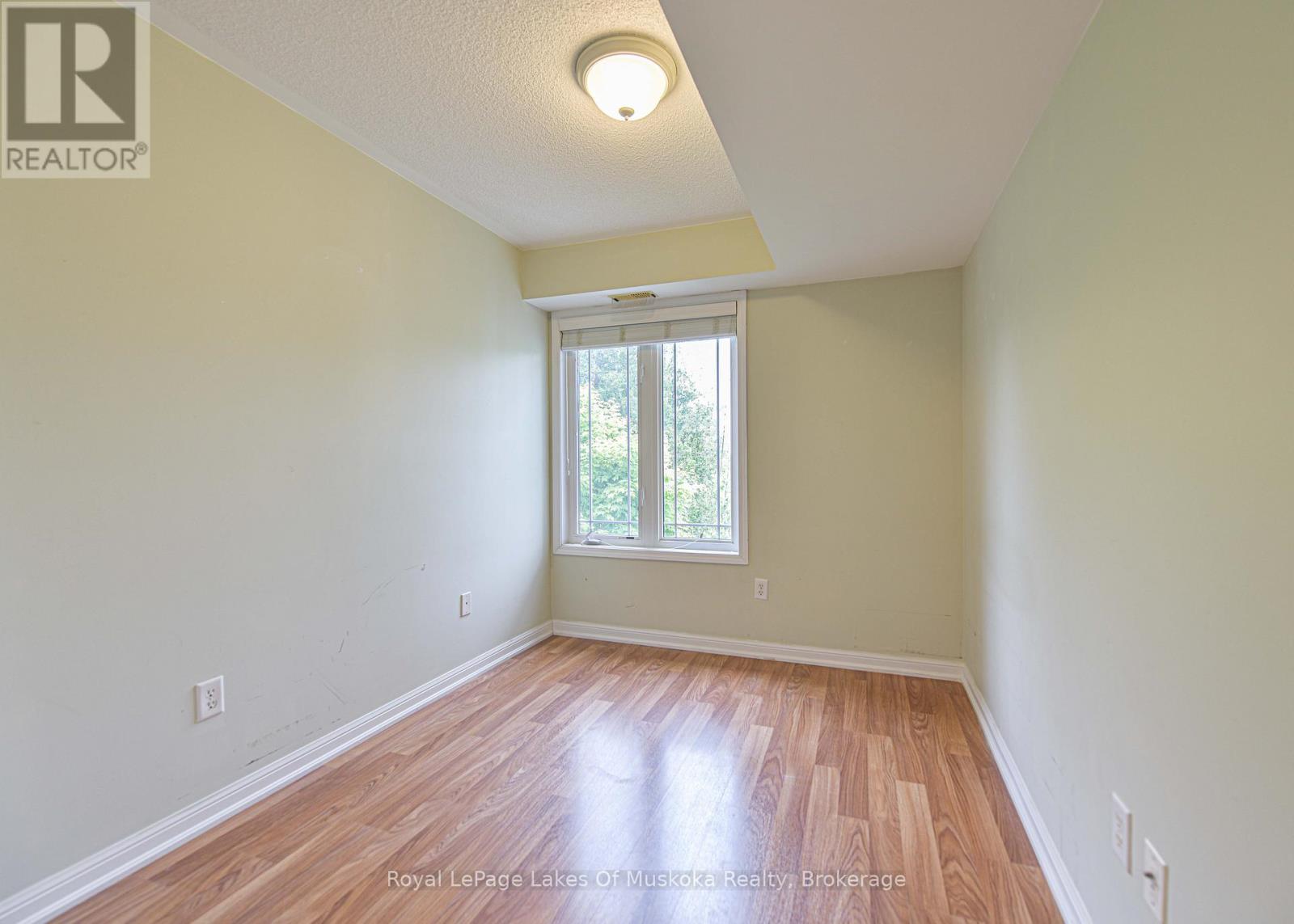 318 - 60 Mulligan Lane, Wasaga Beach, Ontario  L9Z 0C5 - Photo 28 - S12222989