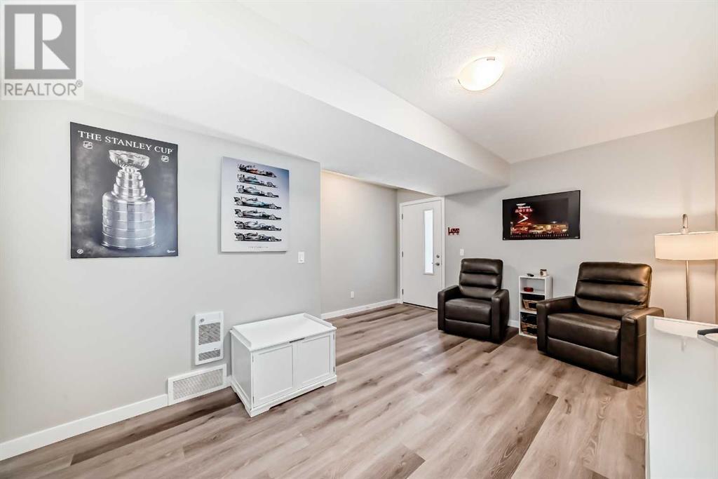 Property at 141, 850 Belmont Drive SW image 5