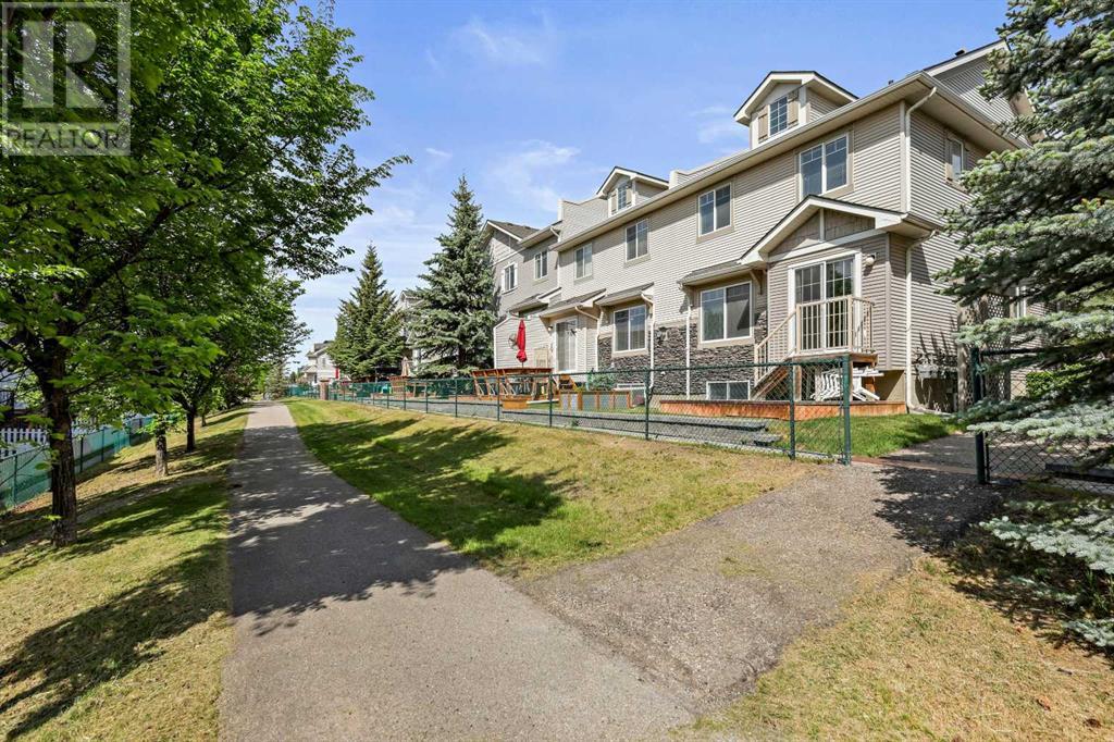 Property at 156, 371 Marina Drive image 2