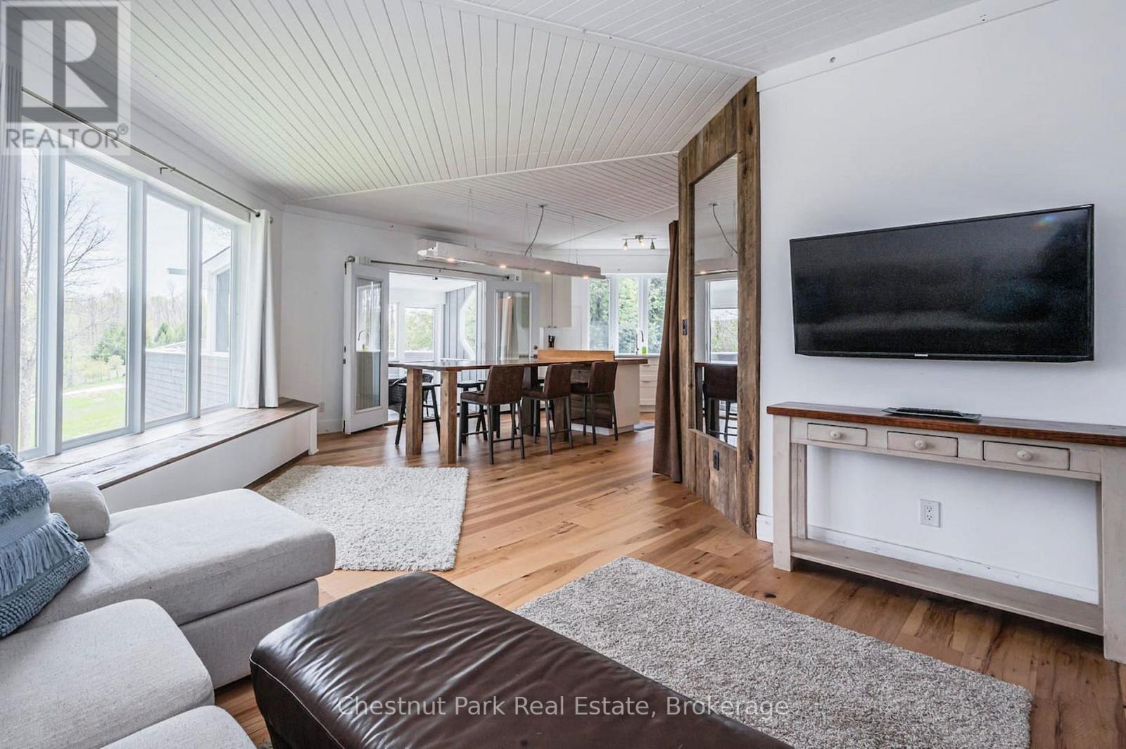 504066 Grey Road 1, Georgian Bluffs, Ontario  N0H 2T0 - Photo 13 - X12222982