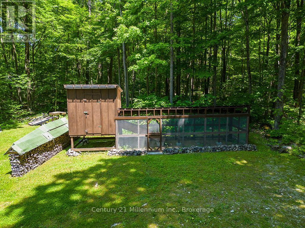 495115 Grey 2 Road, Blue Mountains, Ontario  N0H 2E0 - Photo 22 - X12223002