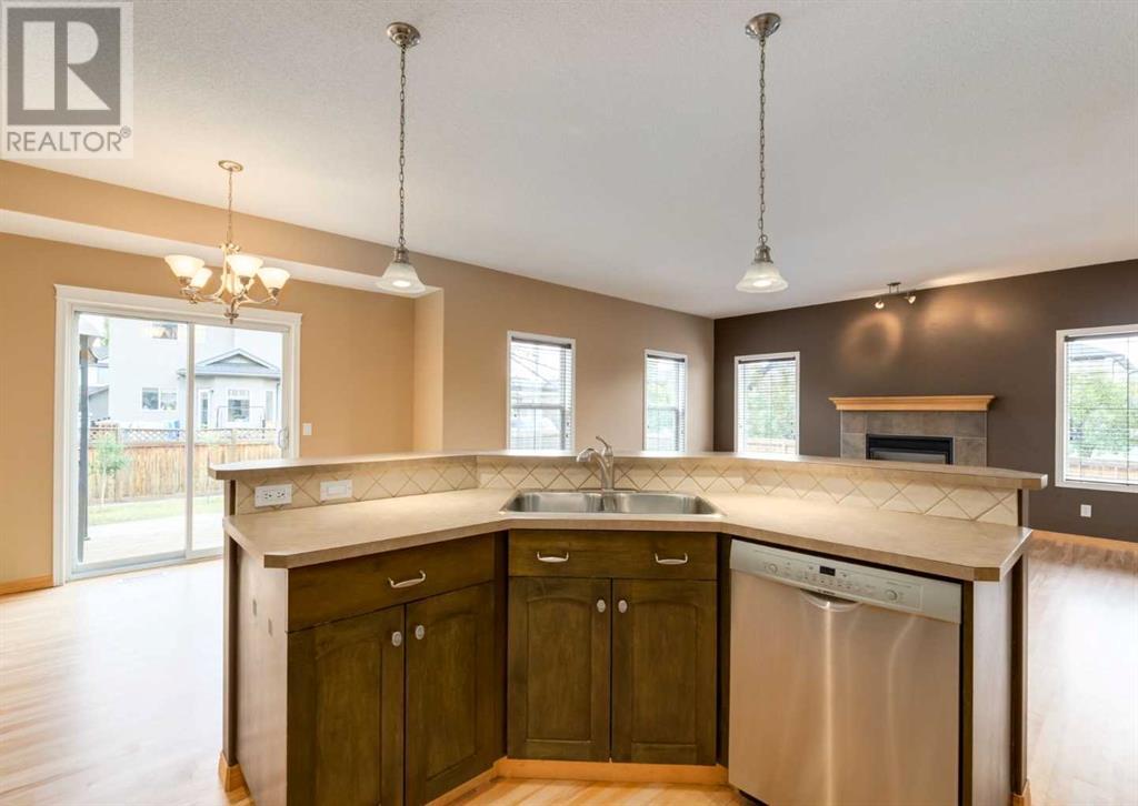Property at 210 Invermere Drive image 4