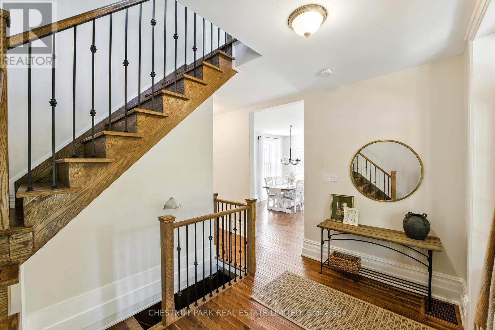Property at 98 REACH STREET image 4