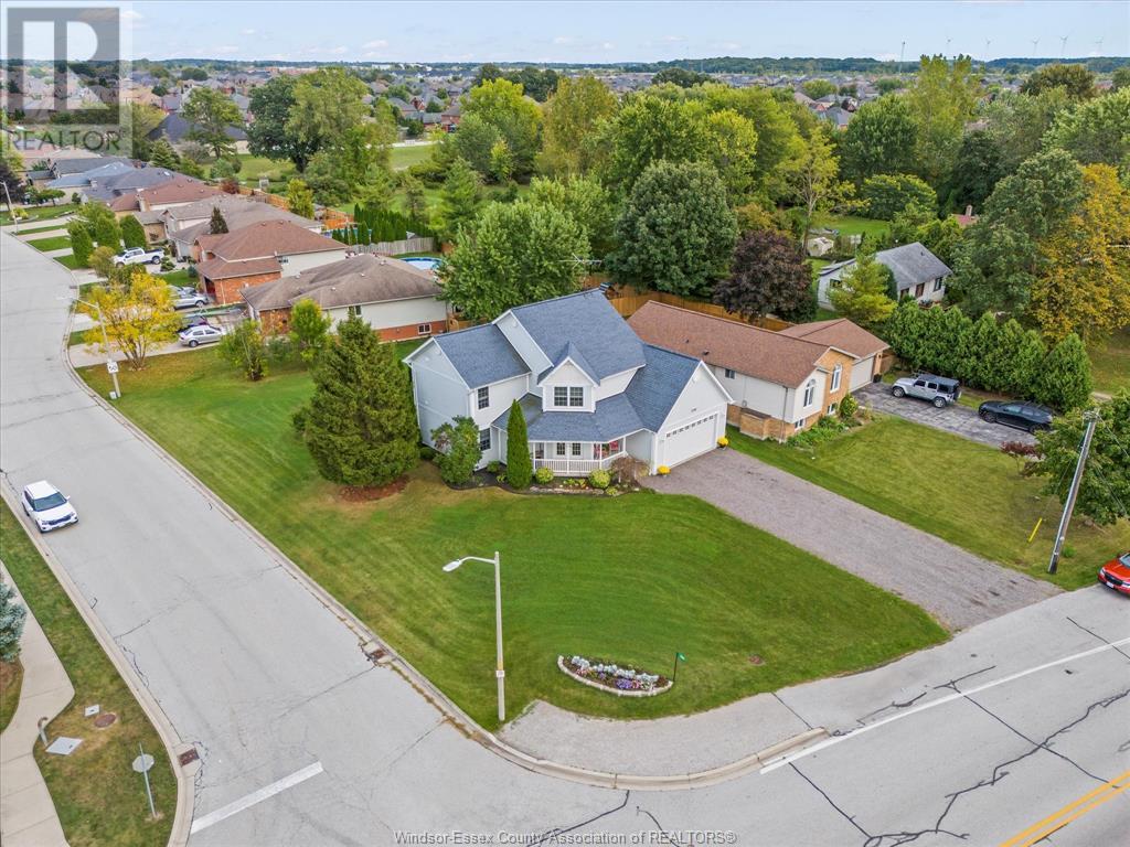 Property at 290 EAST PUCE image 2