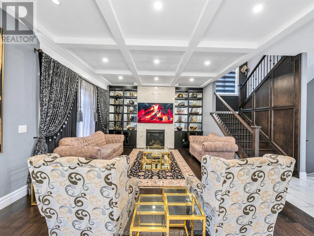 Property at 1269 CAMPANA CRESCENT image 3