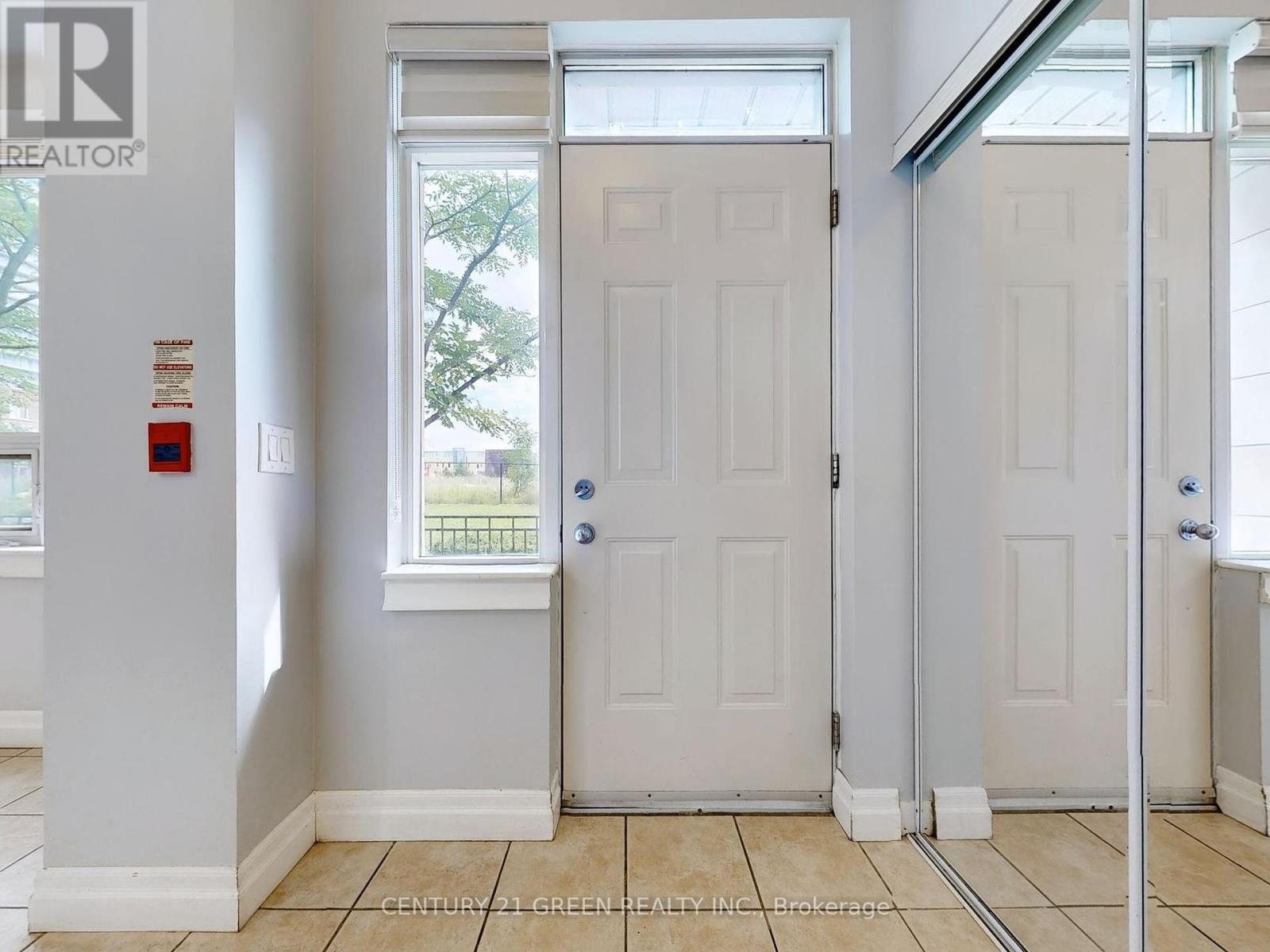 105 - 388 Prince Of Wales Drive, Mississauga, Ontario L5B 0A1 - Photo 15 - W12222952