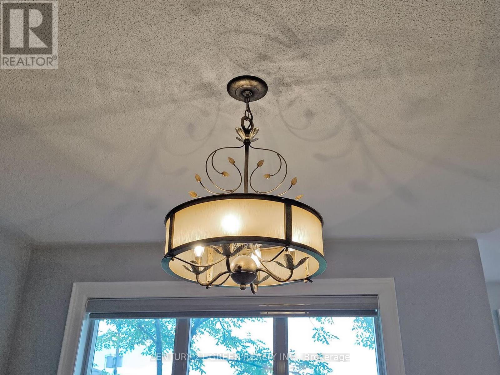 105 - 388 Prince Of Wales Drive, Mississauga, Ontario L5B 0A1 - Photo 7 - W12222952