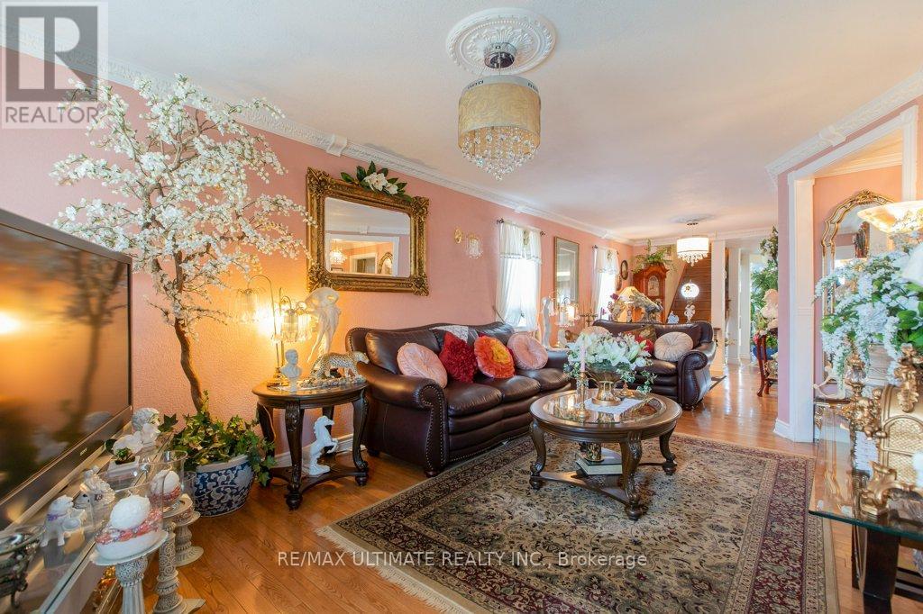 Property at 110 AILEEN AVENUE image 4