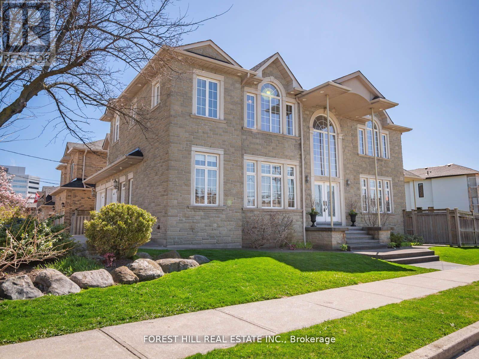 Property at 18 HIGHLAND HILL image 1