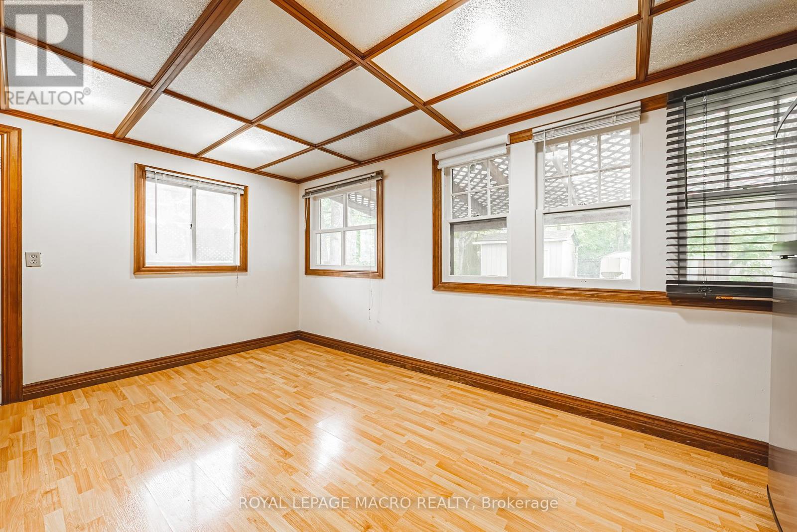 168 Britannia Avenue, Hamilton, Ontario  L8H 1X5 - Photo 16 - X12223063
