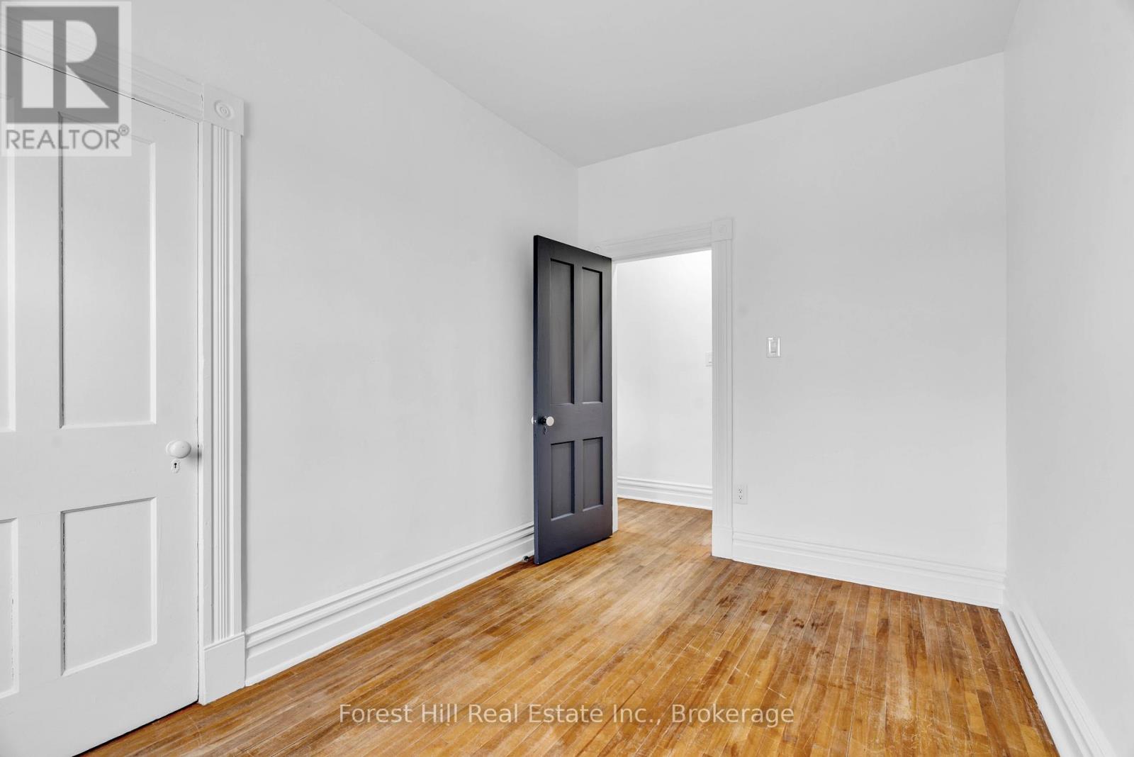 184 Boucher Street E, Meaford, Ontario  N4L 1B7 - Photo 23 - X12223165