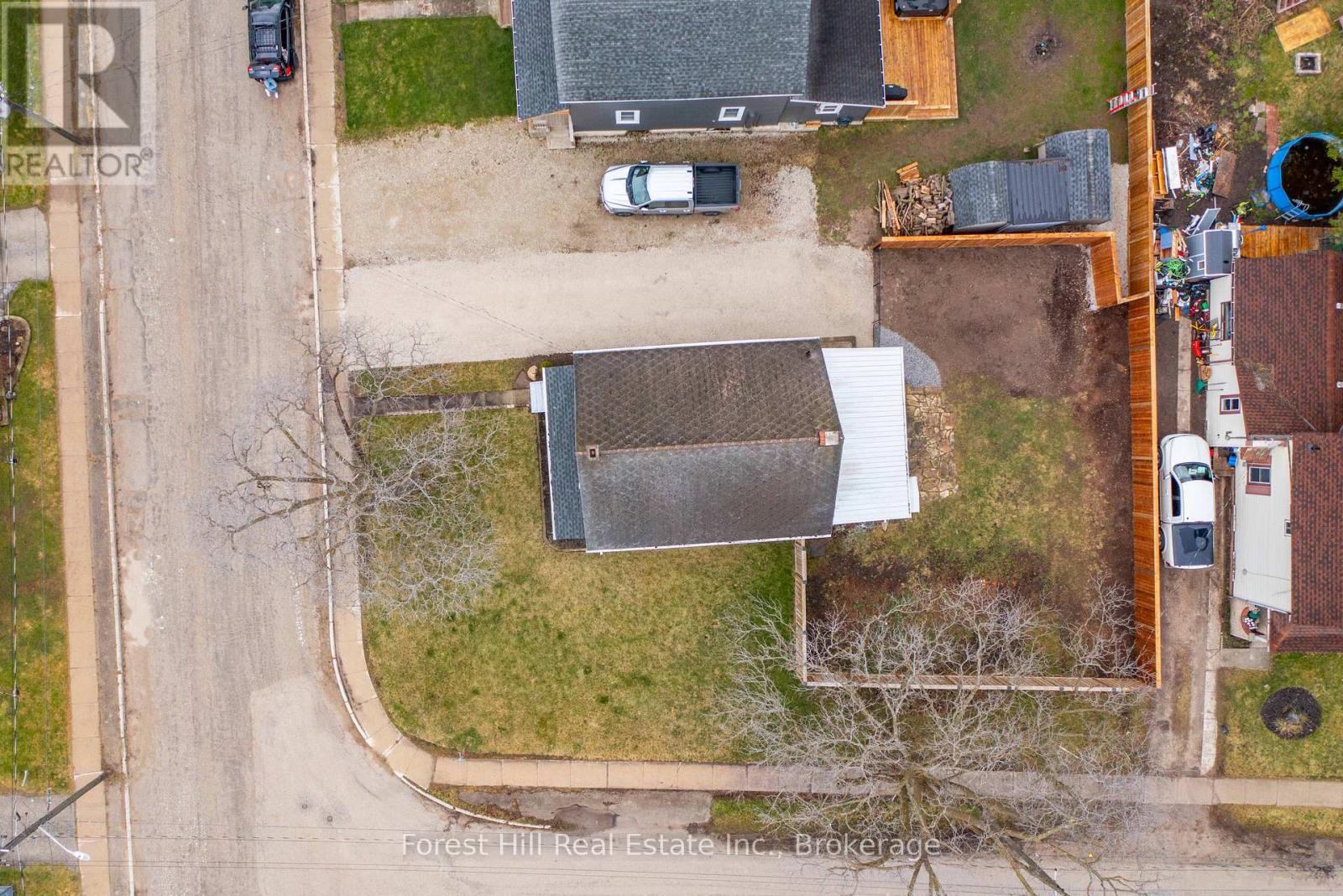184 Boucher Street E, Meaford, Ontario  N4L 1B7 - Photo 42 - X12223165
